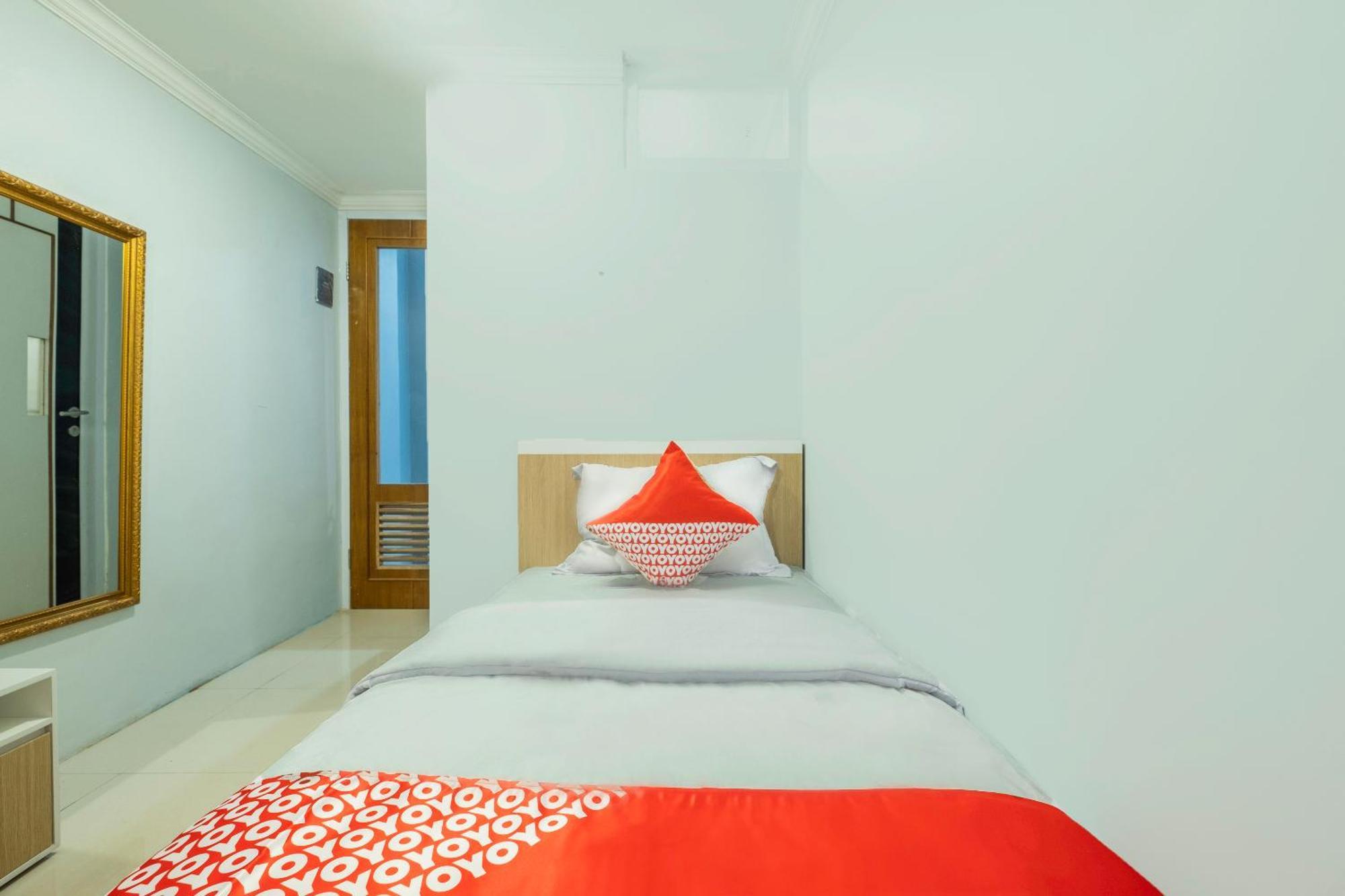 Oyo Living 2195 Al Jazeerah Residence Syariah Bandung Exterior photo